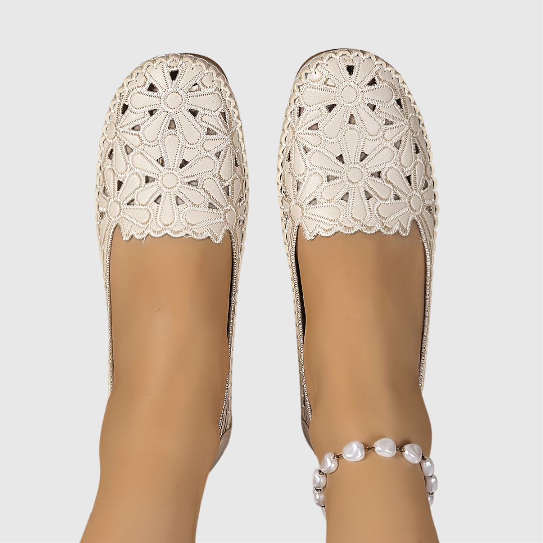 Annette | Zapatos ortopédicos modernos con diseño recortado y elegante