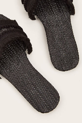 Zapatillas con Flecos