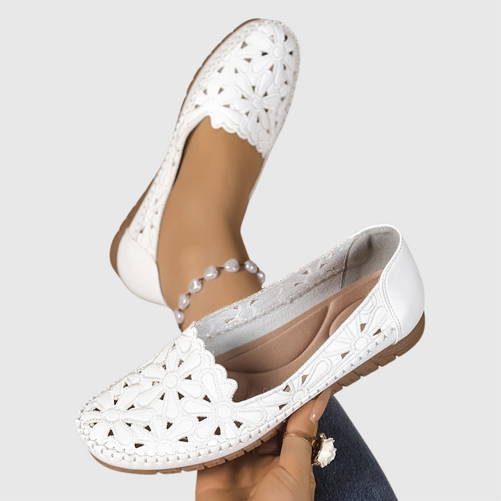 Annette | Zapatos ortopédicos modernos con diseño recortado y elegante