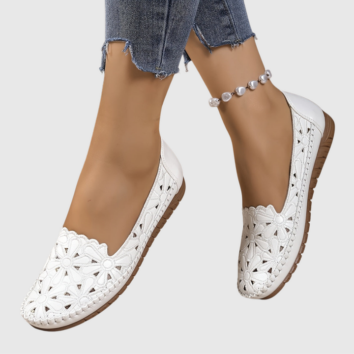 Annette | Zapatos ortopédicos modernos con diseño recortado y elegante