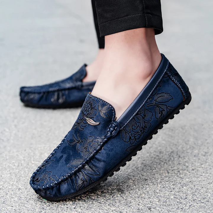 Mocasines florales de piel