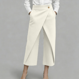 AMOR | Pantalones Casual Cortos