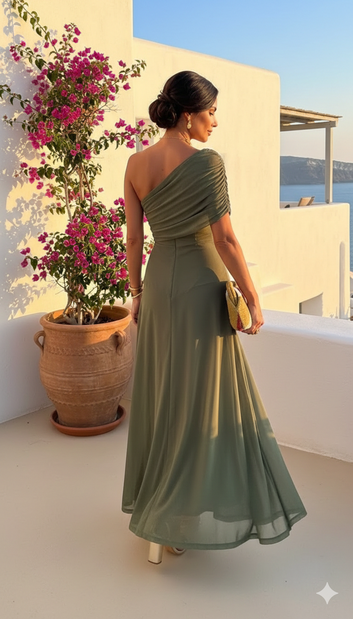 Uma - Vestido fluido y amplio con diseño elegante