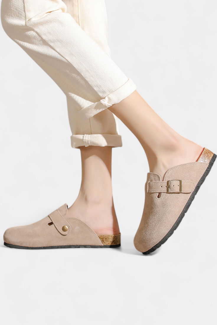 Aubree Zuecos Unisex de Gamuza con Hebilla Ajustable
